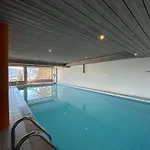 Apartment Ultimate - 4 Valleys - Ski-in Out - Swiss Alps Vex