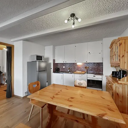 Ultimate - 4 Valleys - Ski-in Out - Swiss Alps Apartment